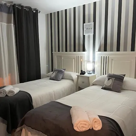 Balcon A La Basilica Del Pilar *